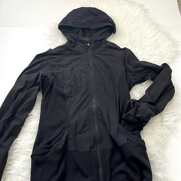 lululemon athletica Black Hooded Jacket - Picture 1 of 5